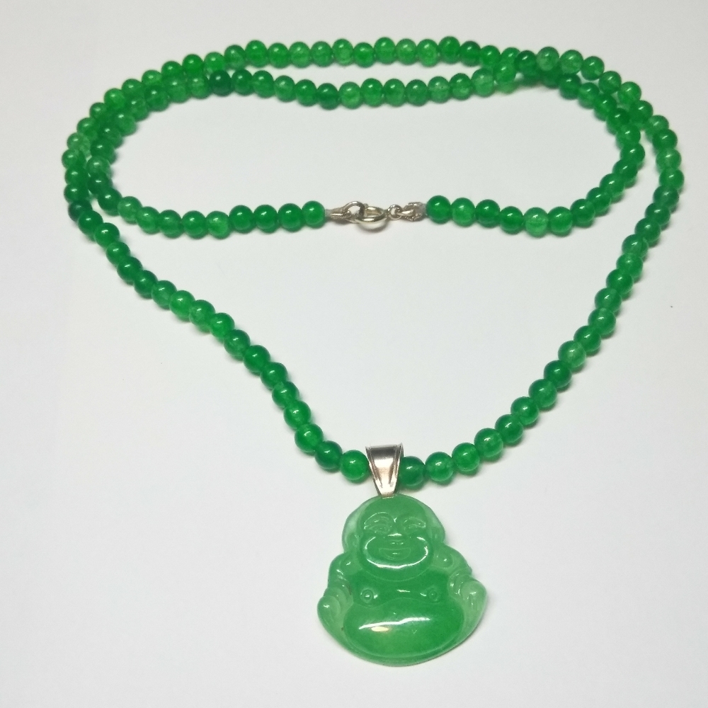 Happy Buda green Jade and 10k setting up